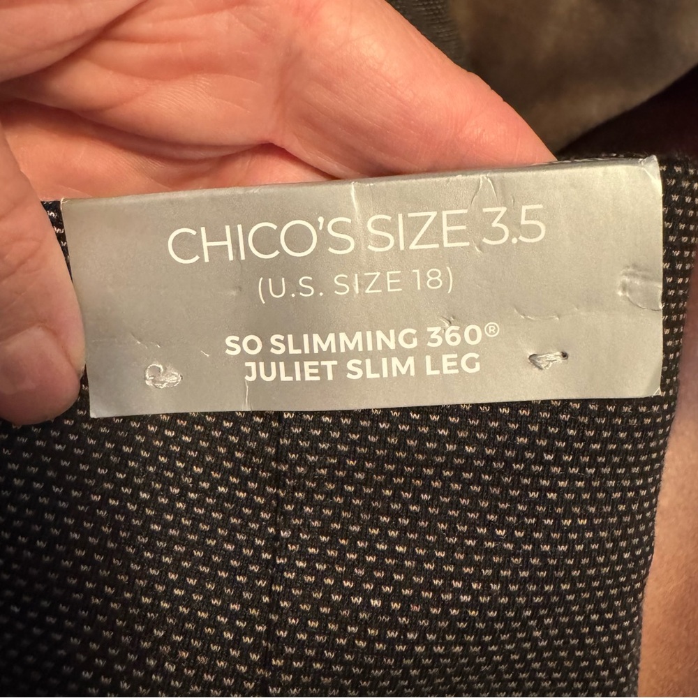 Chico's So Slimming 360 Juliet Mini Dash Rivet Ankle Pants NWT - Picture 9 of 11